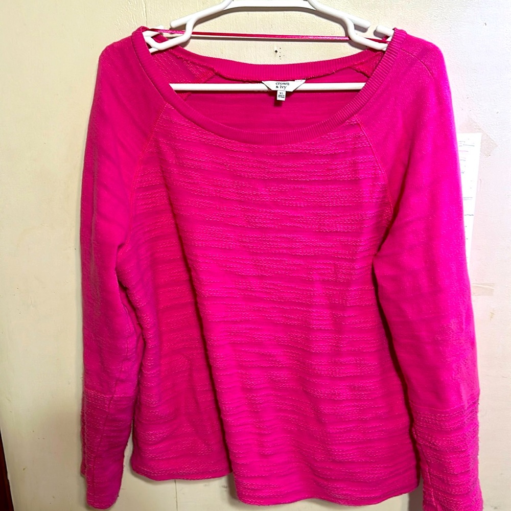 “Sweater” tee